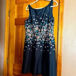 LOFT DRESS, Only worn once.